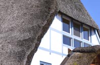 find rated Cefn Y Bedd thatchers